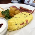 ロイヤルホストの最新ニュースとその意義