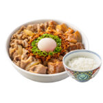 吉野家 スタミナ超特盛丼の魅力と反響