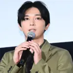 吉沢亮 ユニクロ