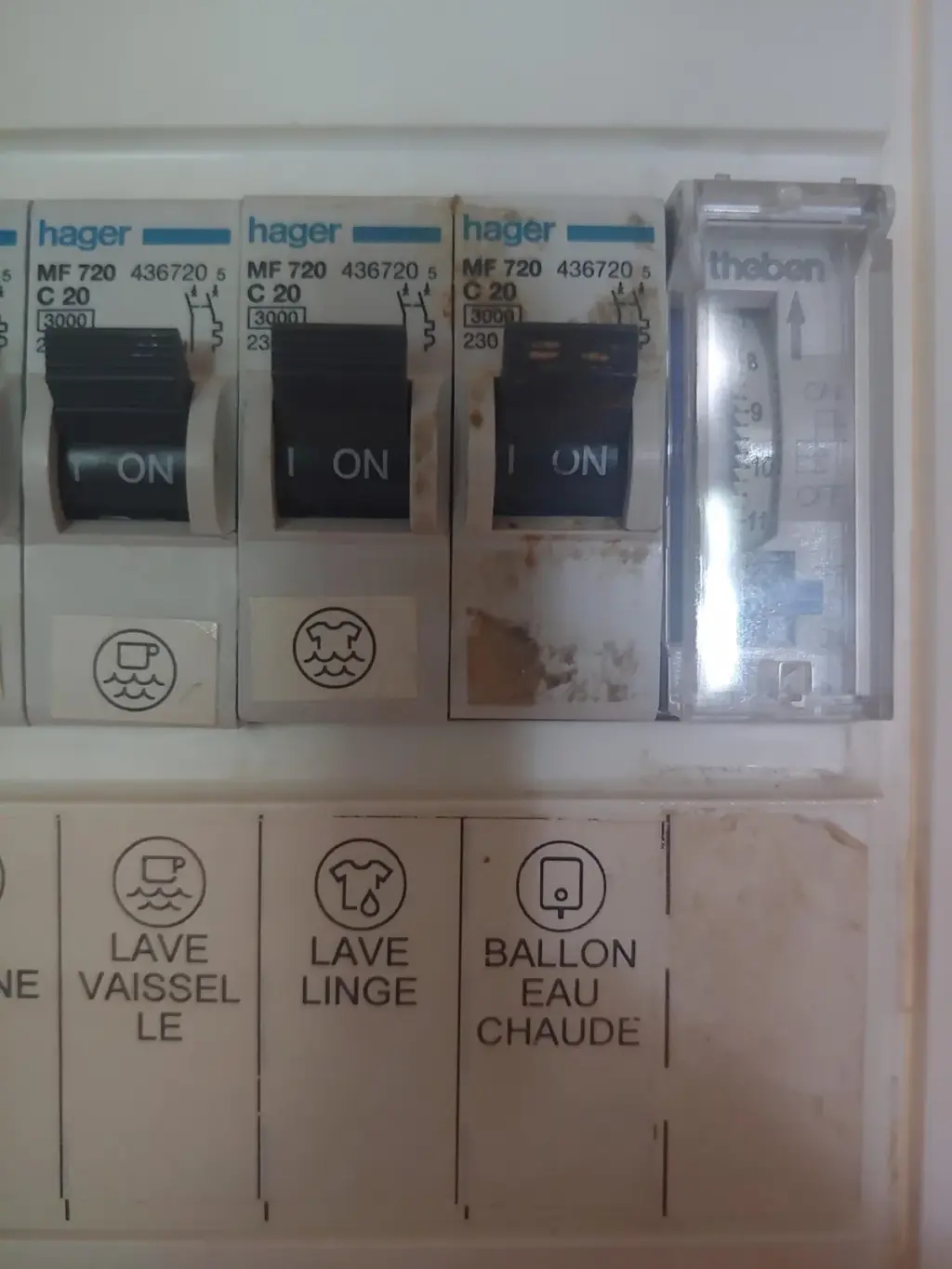 金 サーキット ブレーカー — JP news