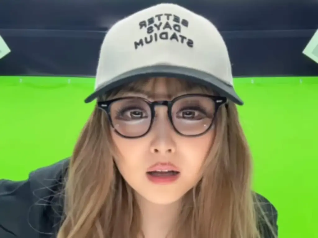 鈴木奈々 — JP news