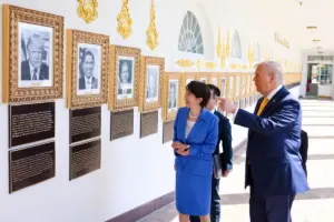 有馬哲夫 — JP news