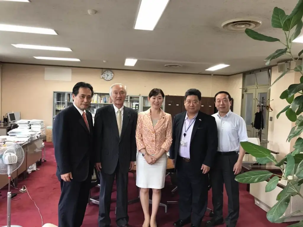 中国大使館 — JP news